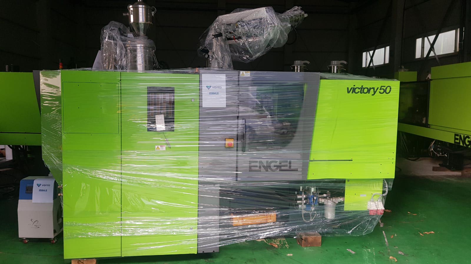 ENGEL VICTORY VC 200 / 50 TECH PRO 50t injection molding machine (2012) id10110