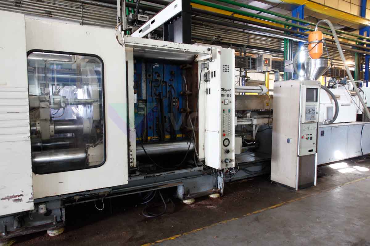 MARGARIT MO 1300 Injection molding machine 1300t (1994) id4560