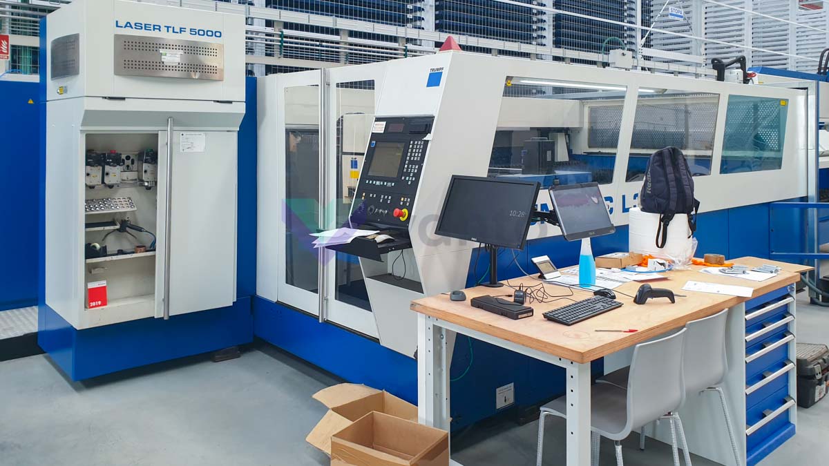 TRUMPF TRUMATIC L3050 Laser cutting machine (CO2) (2002) id10269