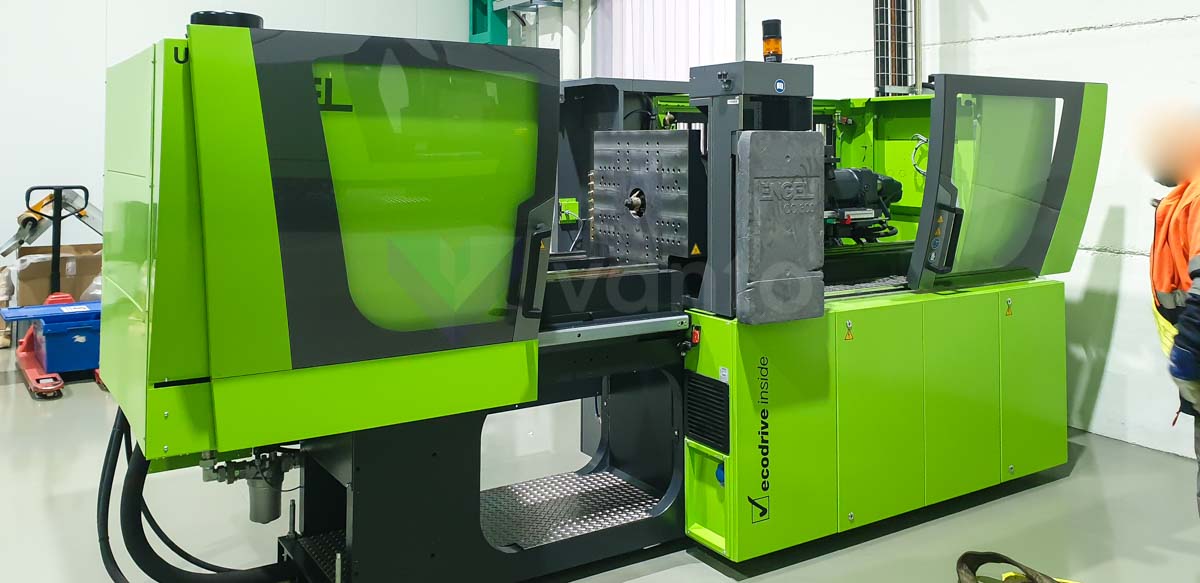 ENGEL VICTORY VC 330 / 80 SPEX 80t injection molding machine (2017) id10637 COMBO
