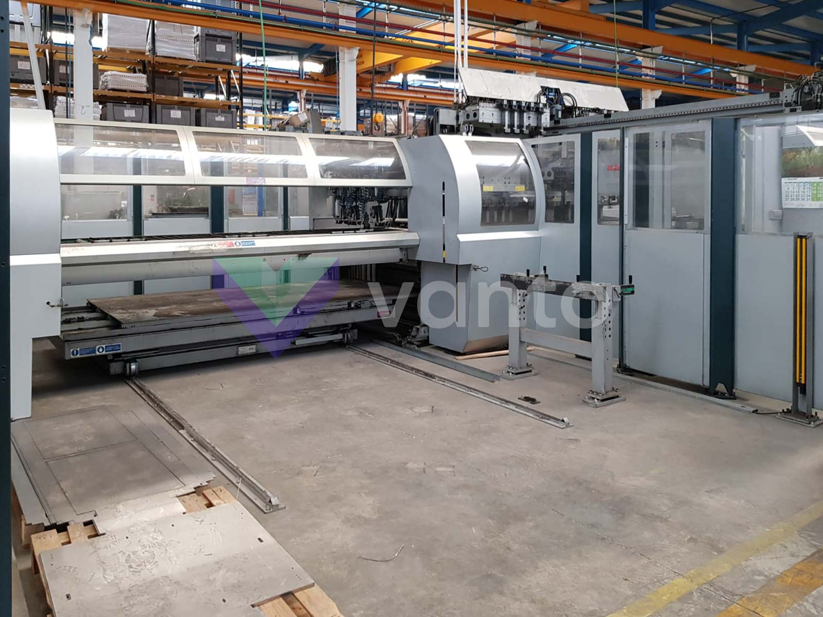 SALVAGNINI P4-2525 Automatic Panel Bending Machine (2004) id10651