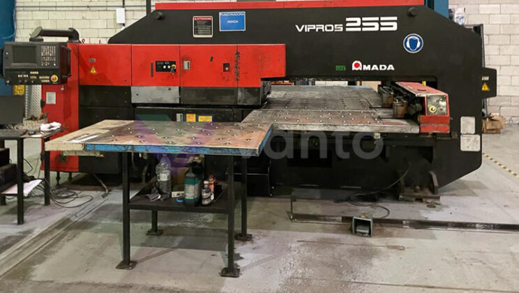 AMADA VIPROS 255 CNC punching machine (2000) id10681 (Pakistan)