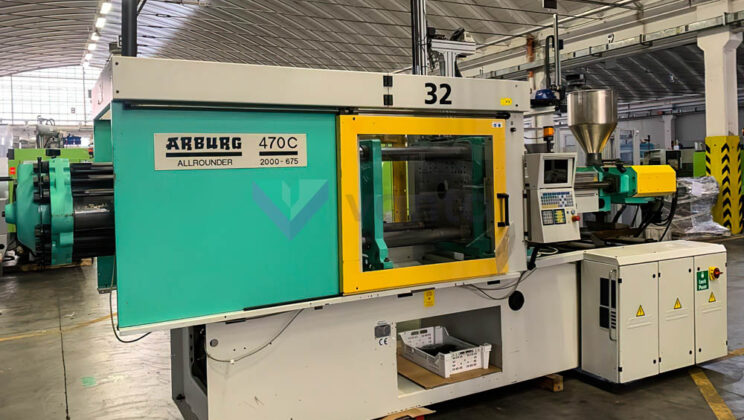 ARBURG 470 C 2000 – 675 200t injection molding machine (2000) id10682