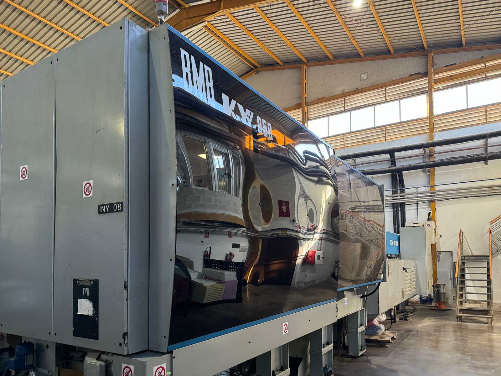BMB KW850-8500 850t injection molding machine (2008) id11072