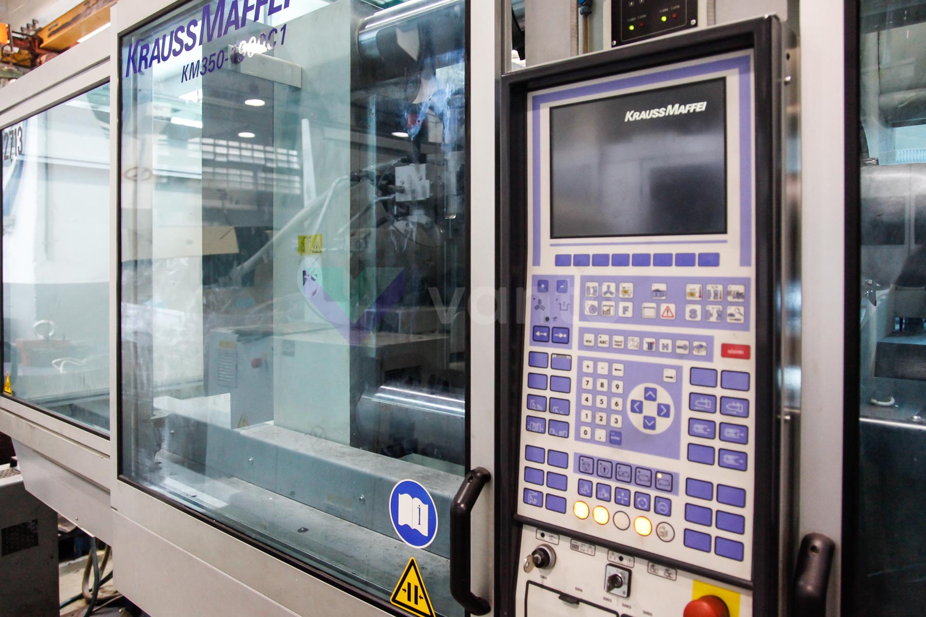 KRAUSS MAFFEI 350-1900 C1 350t injection molding machine (2006) id4654