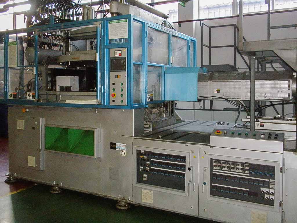 NISSEI ASB 650 NH II PET stretch and blow injection machine (2006) id5241