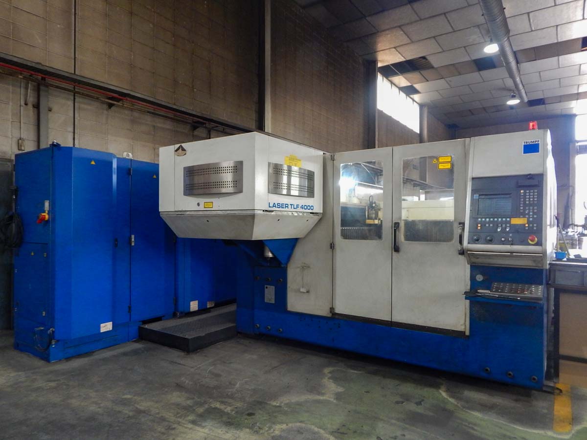 TRUMPF TRUMATIC L3030 Laser cutting machine (CO2) (2002) id5667