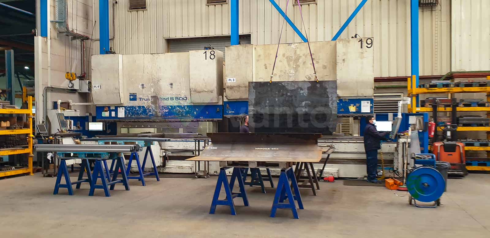 Piegatrice CNC TRUMPF TrumaBend S 500 (2006) id10541