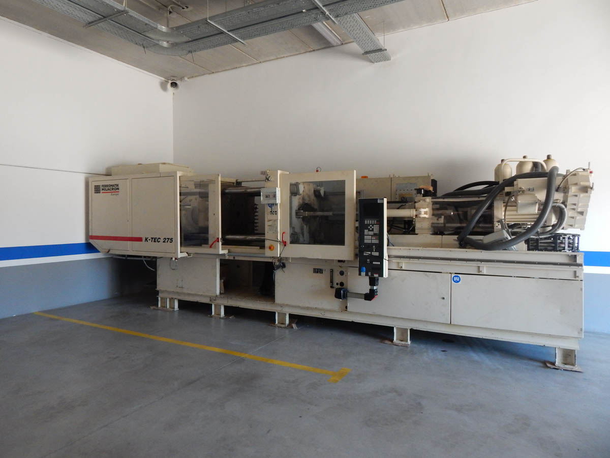FERROMATIK K275S 275t injection molding machine (2001) id5501