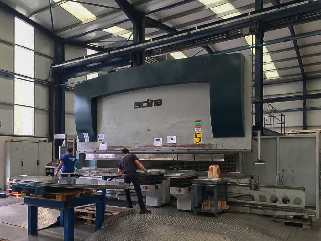 Piegatrice CNC ADIRA PH 30060 (2015) id10223