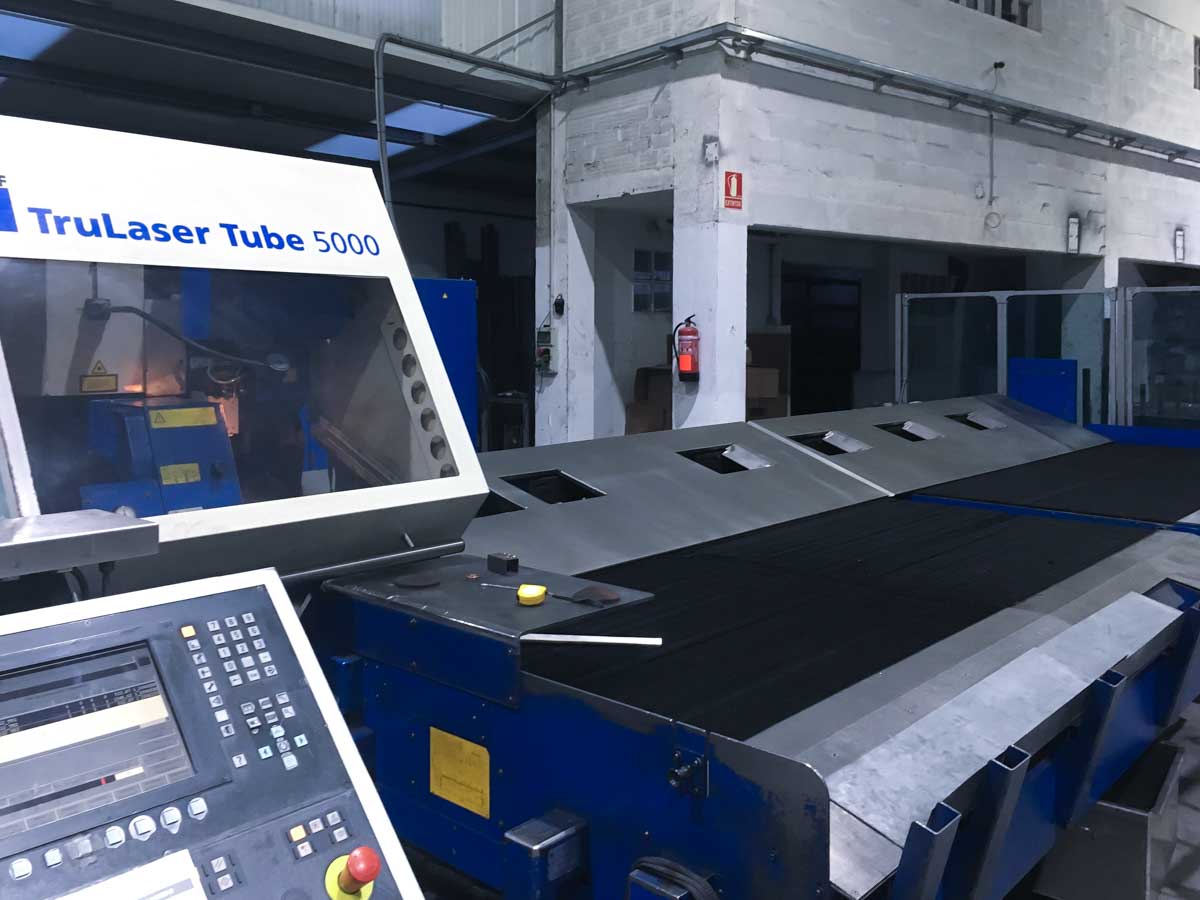 TRUMPF TruLaser Tube 5000 Laser pipe cutting machine (2008) id10180