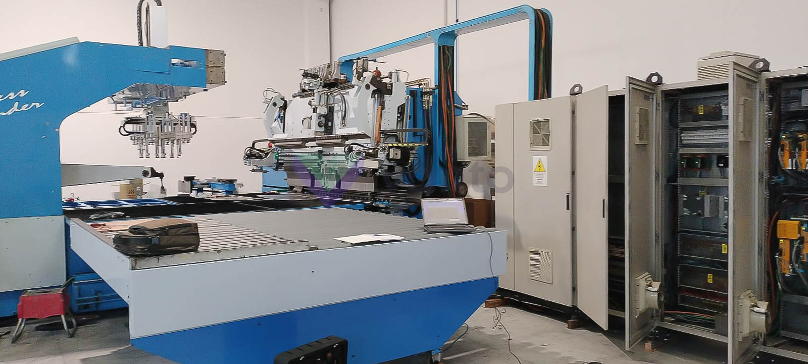 FINN POWER EB5 200 Automatic Panel Bending Machine (2000) id10802