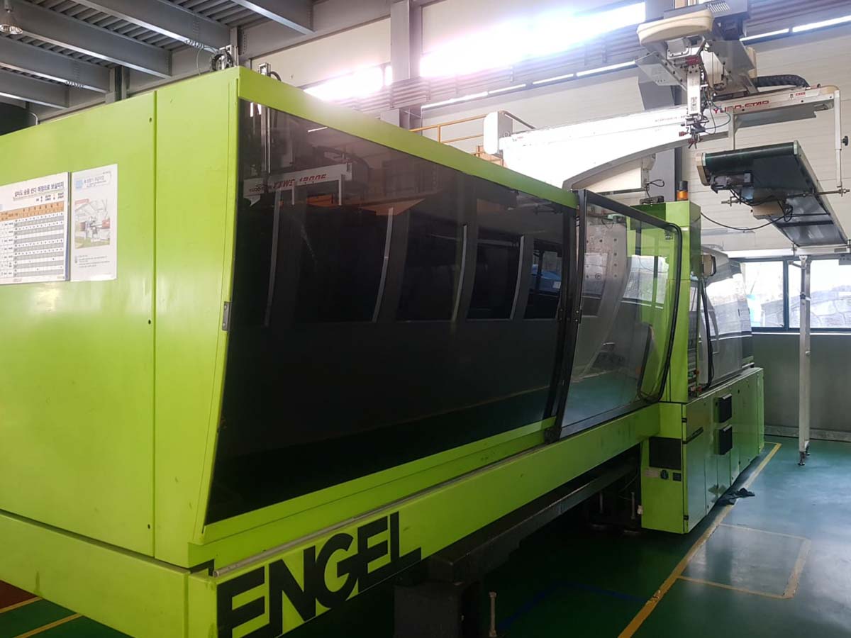 ENGEL ES 1800 / 400 HL PRO SERIES 400t injection molding machine (2004) id10130