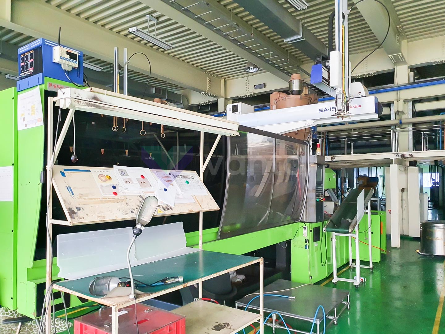 ENGEL VICTORY VC 1350 / 300 TECH PRO 300t injection molding machine (2007) id10393