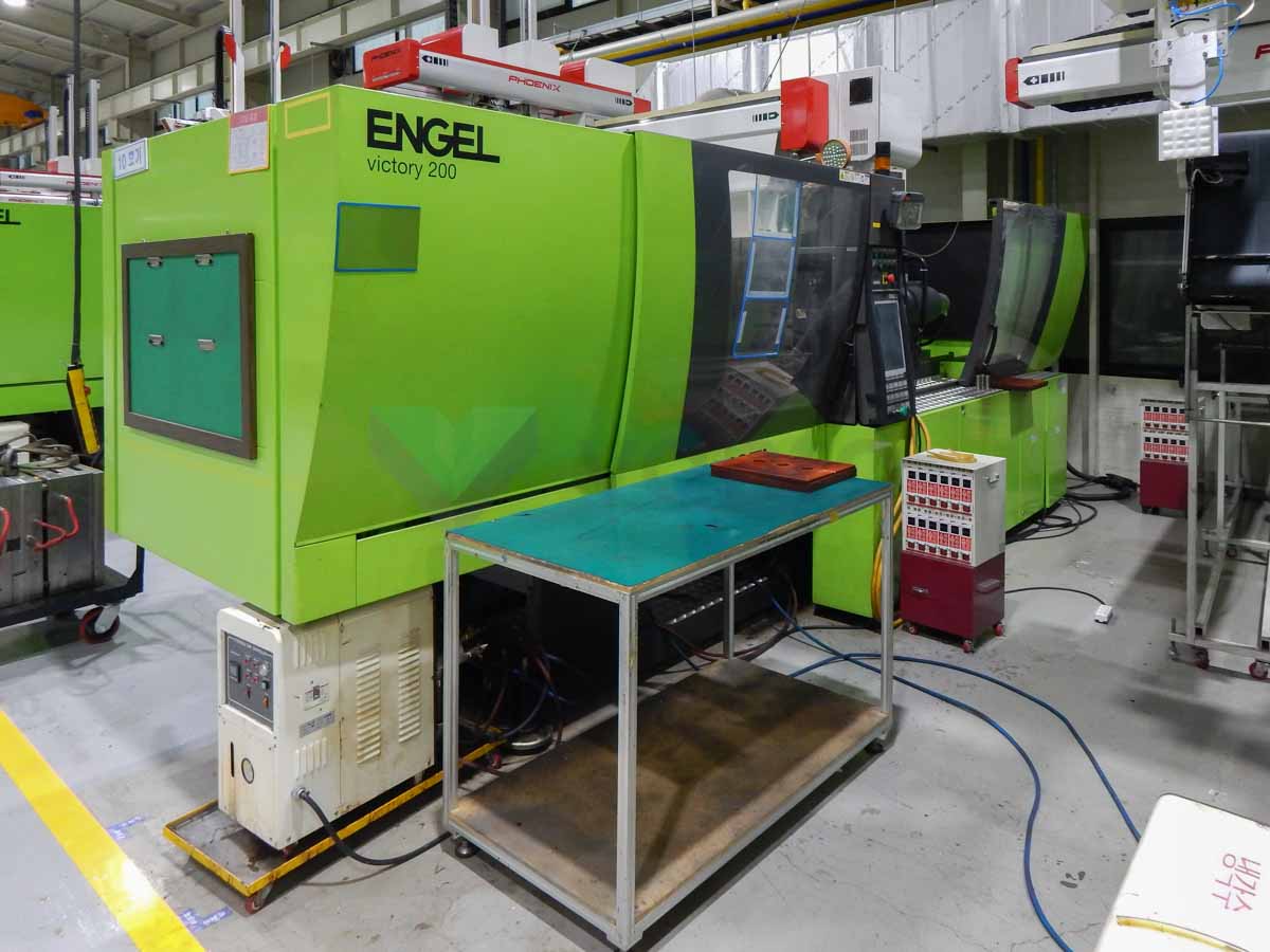 ENGEL VICTORY VC 650 / 160 TECH PRO 160t injection molding machine (2013) id10131
