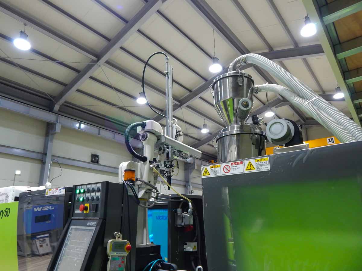 Robots universels YUDO V800 P (2012) id10388