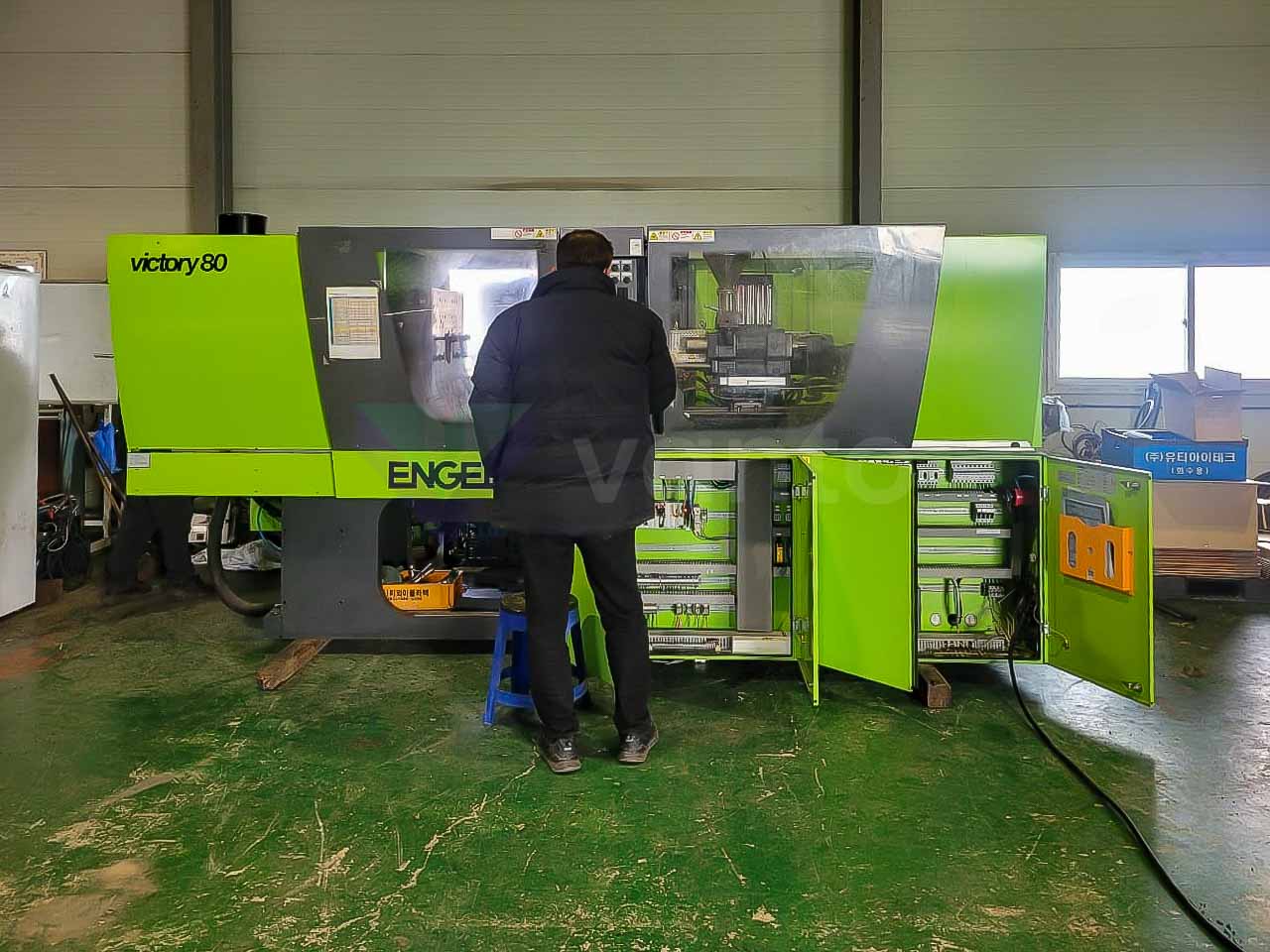 ENGEL VICTORY VC 80 / 80 TECH PRO 50t injection molding machine (2010) id10670