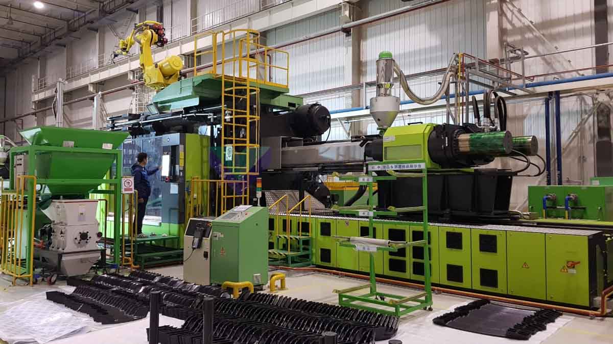 ENGEL DUO 16050 / 2700 PRO 2700t injection molding machine (2016) id10290