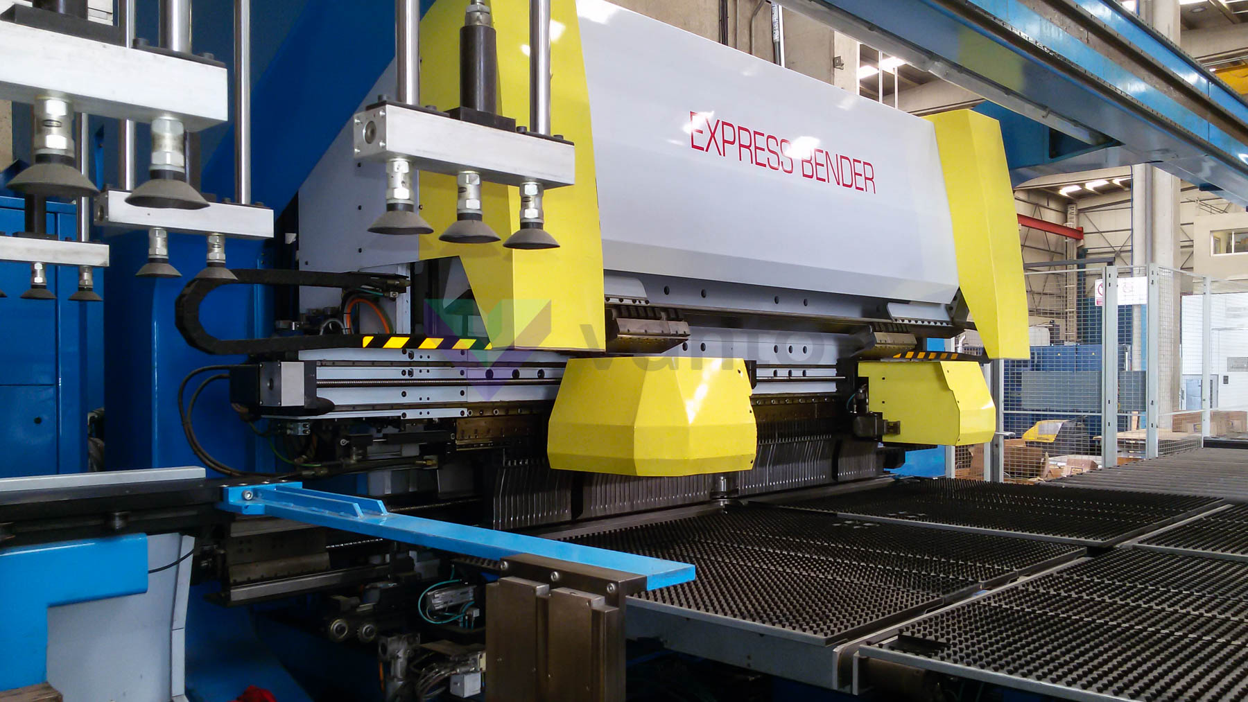 FINN POWER EB5 200 Automatic Panel Bending Machine (2006) id10105