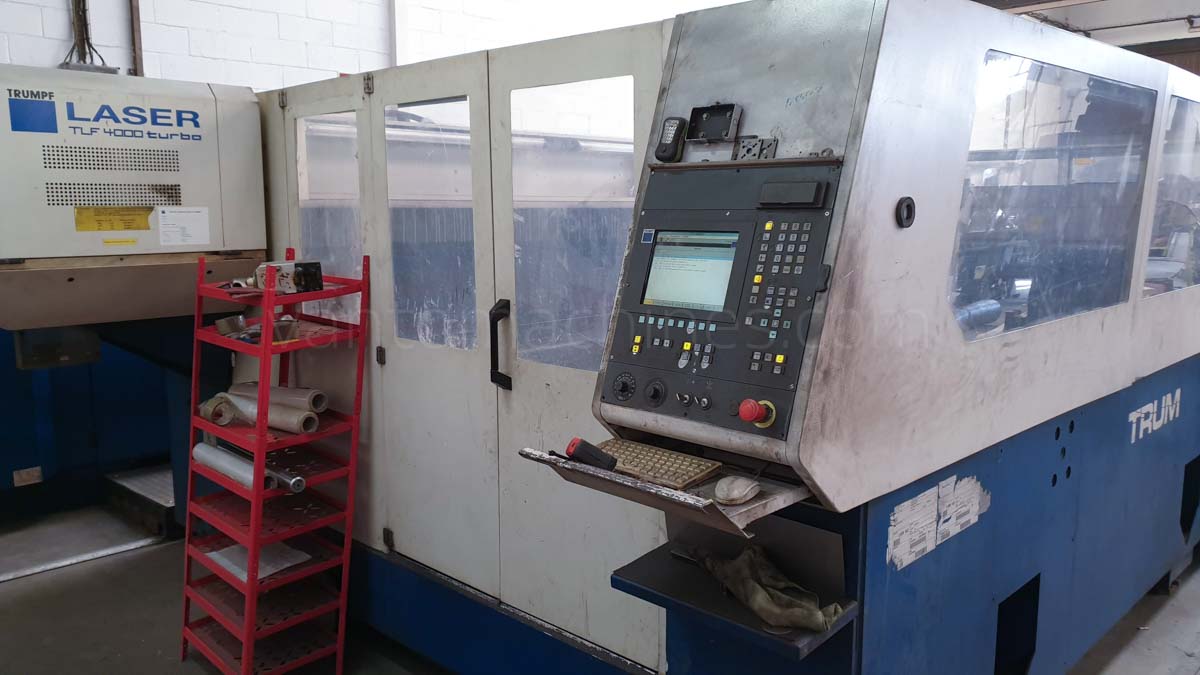 TRUMPF TRUMATIC L4030 Laser cutting machine (CO2) (2000) id10121