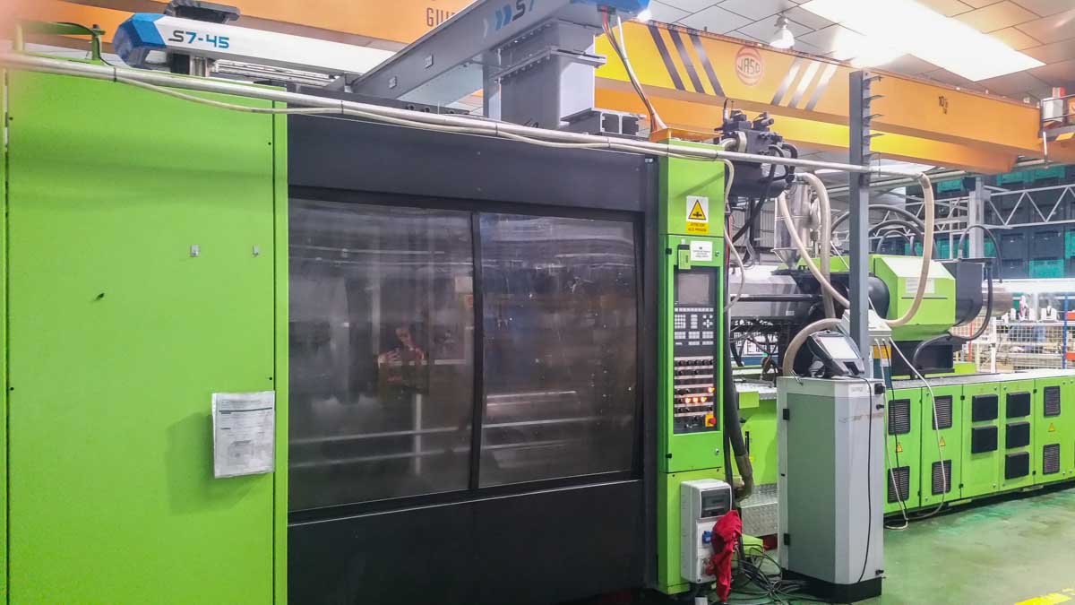 ENGEL ES 7050 / 1100 DUO 1100t injection molding machine (2000) id10164