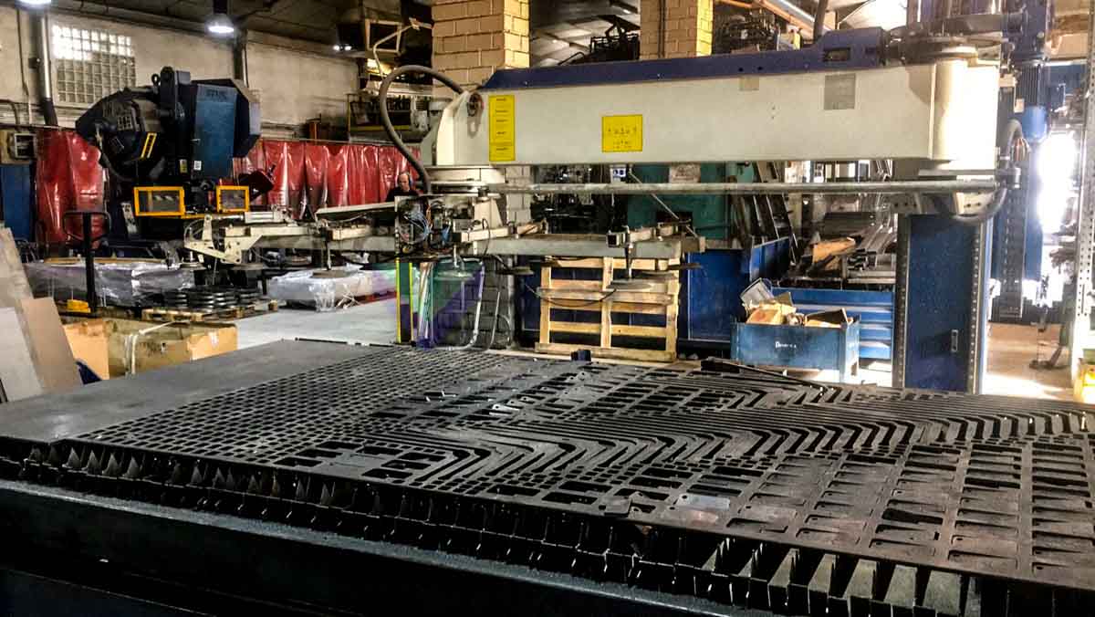 TRUMPF LoadMaster 1530 Charger (2003) id10304