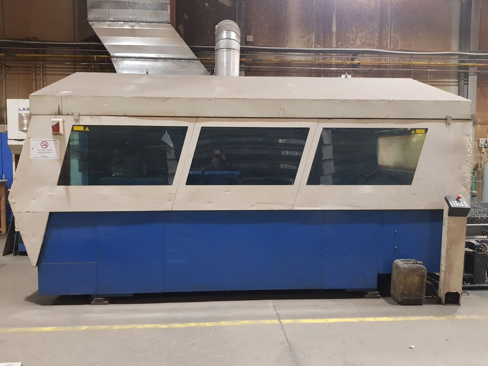 TRUMPF TRUMATIC L3050 Laser cutting machine (CO2) (2002) id10789