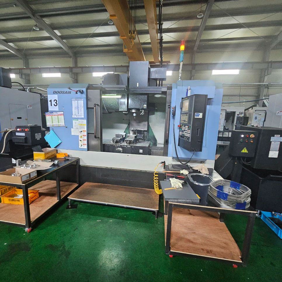 مركز بالقطع العمودي DOOSAN MYNX  5400 (2013) id11168