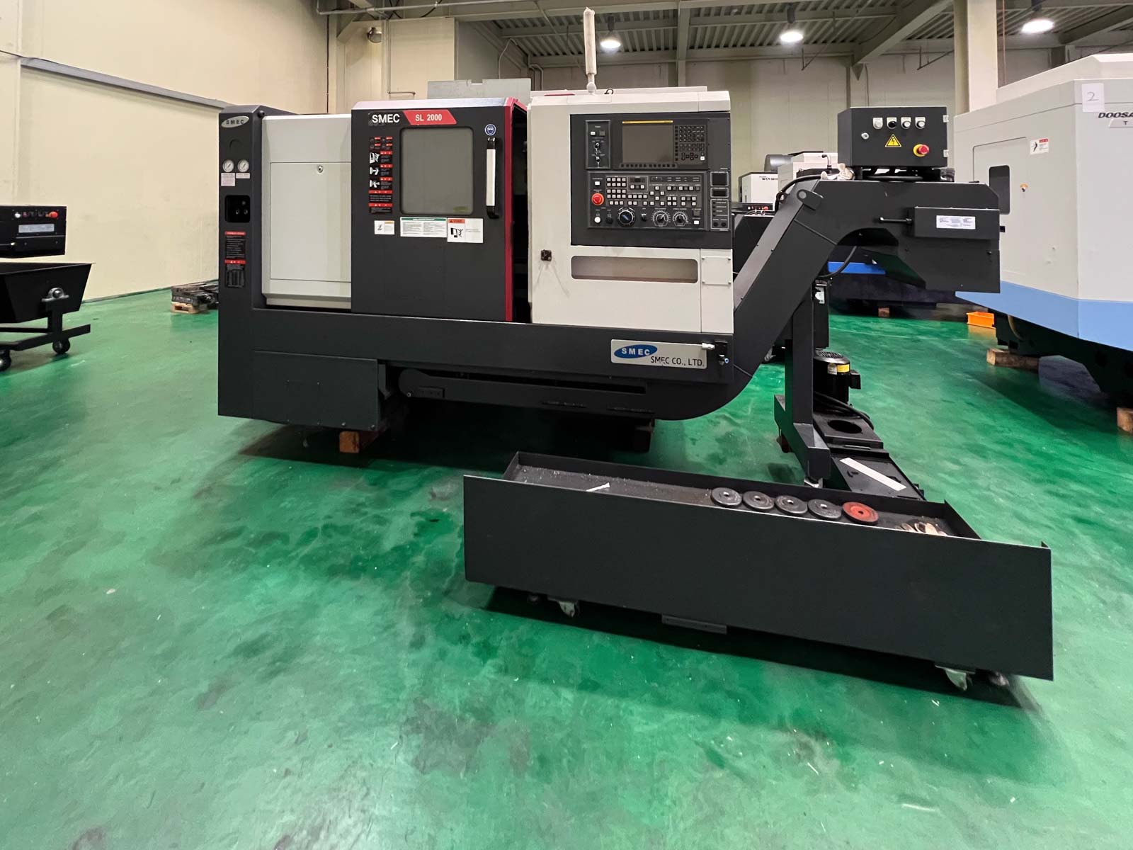 CNC torna SMEC SL2000 (2018) id11302