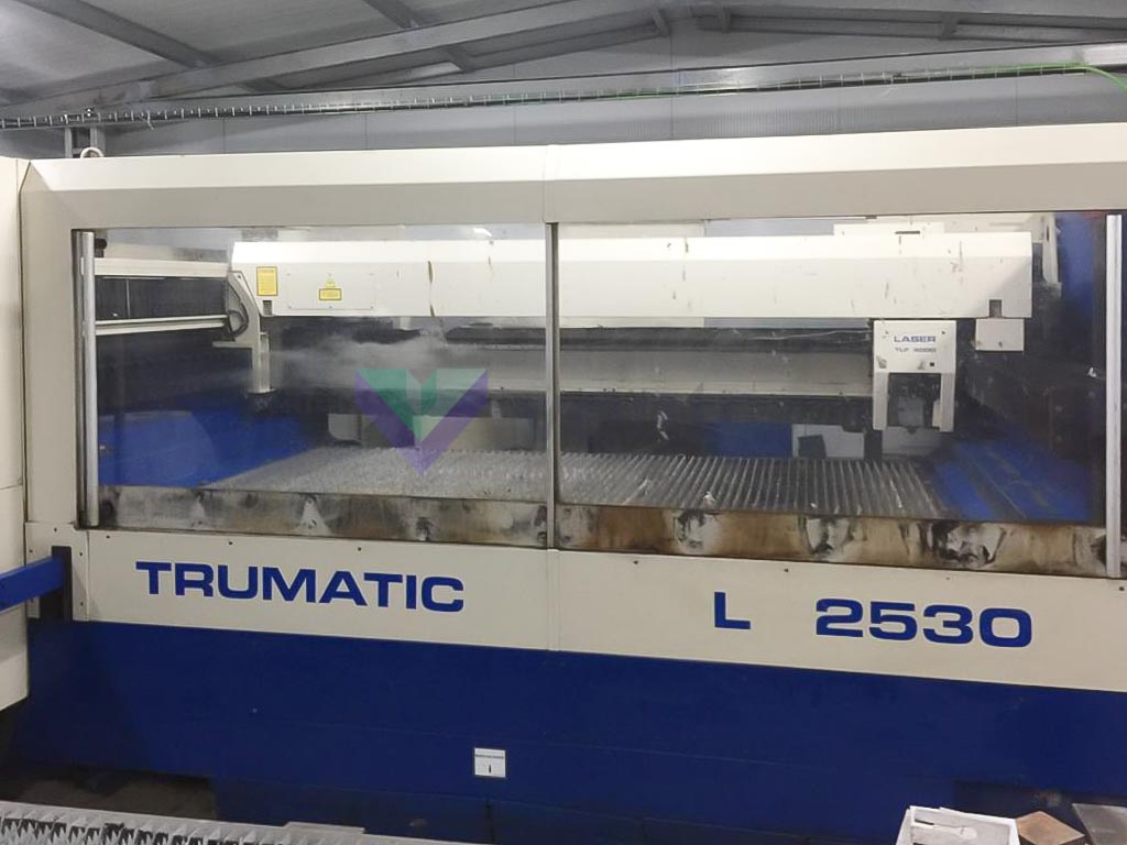 TRUMPF TRUMATIC L2530 Laser cutting machine (CO2) (2000) id10433