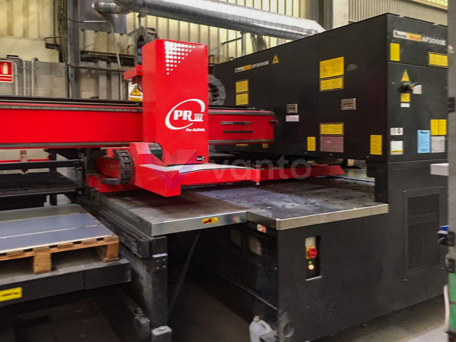 Lazer kesme makinesi (CO2) AMADA LC 2415 ALPHA III (2005) id10458
