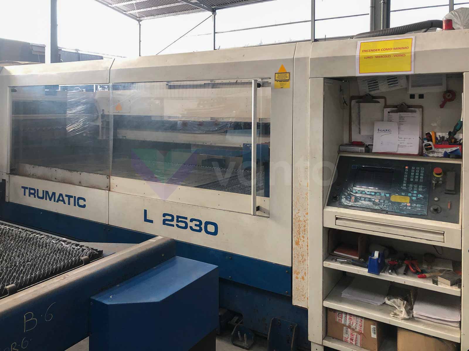 TRUMPF TRUMATIC L2530 Laser cutting machine (CO2) (2004) id10557