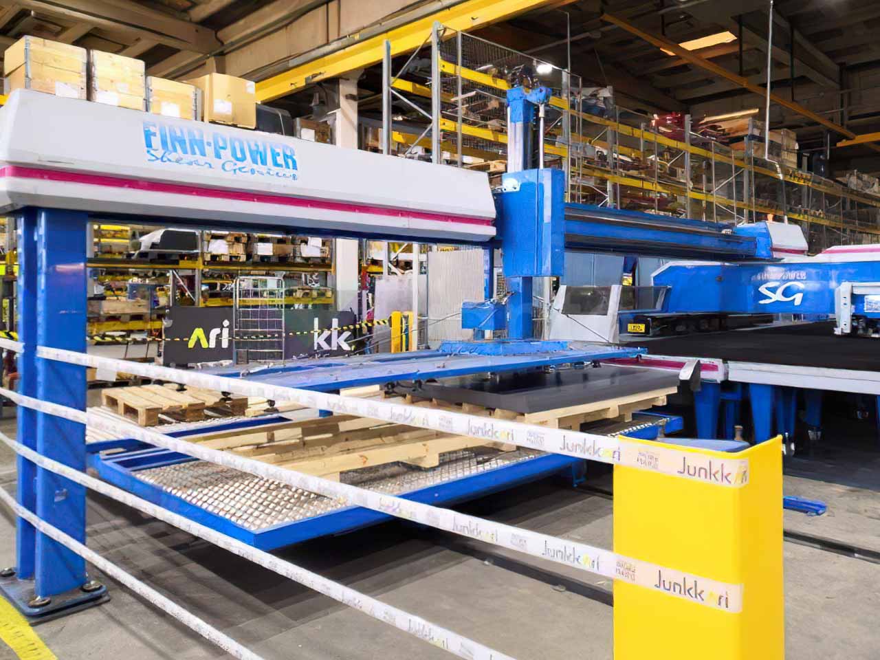 FINN POWER TRS6 CNC shear punching machine (2000) id10573