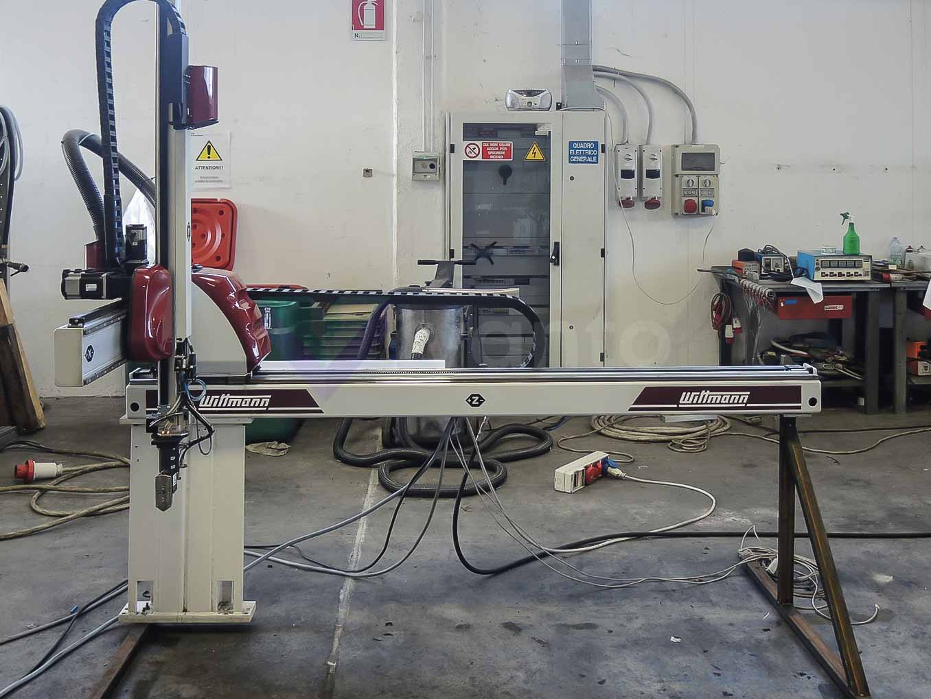 WITTMANN W811 Cartesian robot (2010) id10700