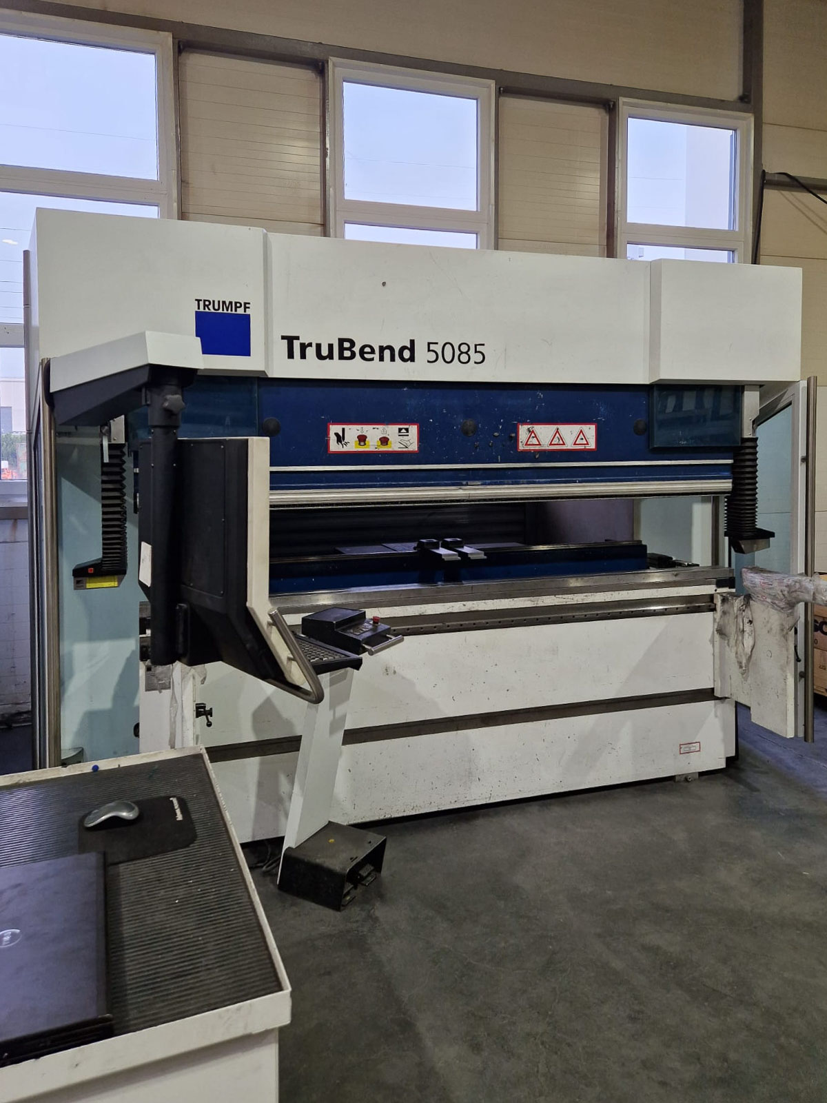 Piegatrice CNC TRUMPF TruBend 5085 (2009) id11006