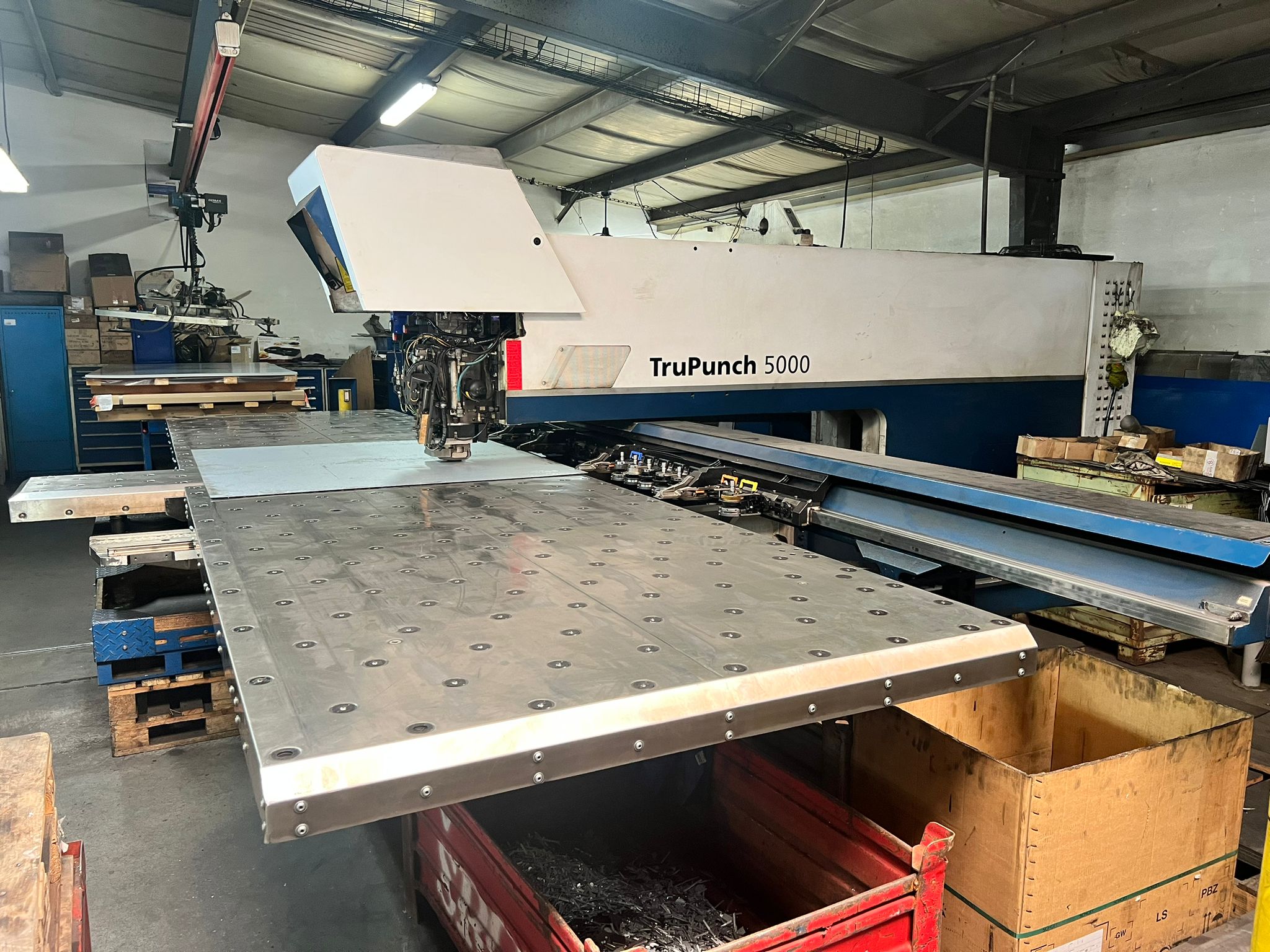 Punzonatrice CNC TRUMPF TruPunch 5000 (2010) id10923