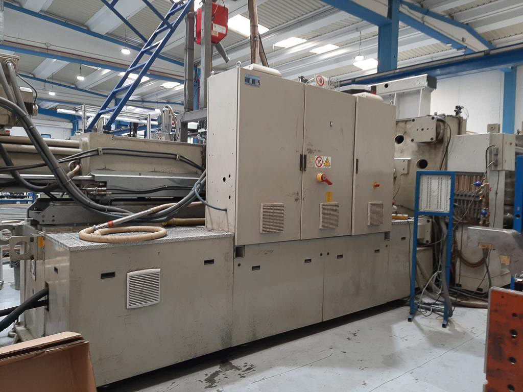 Máquina de moldeo por inyección de 1500t NEGRI BOSSI VECTOR V1500 15000H - 12100 (2004) id11229