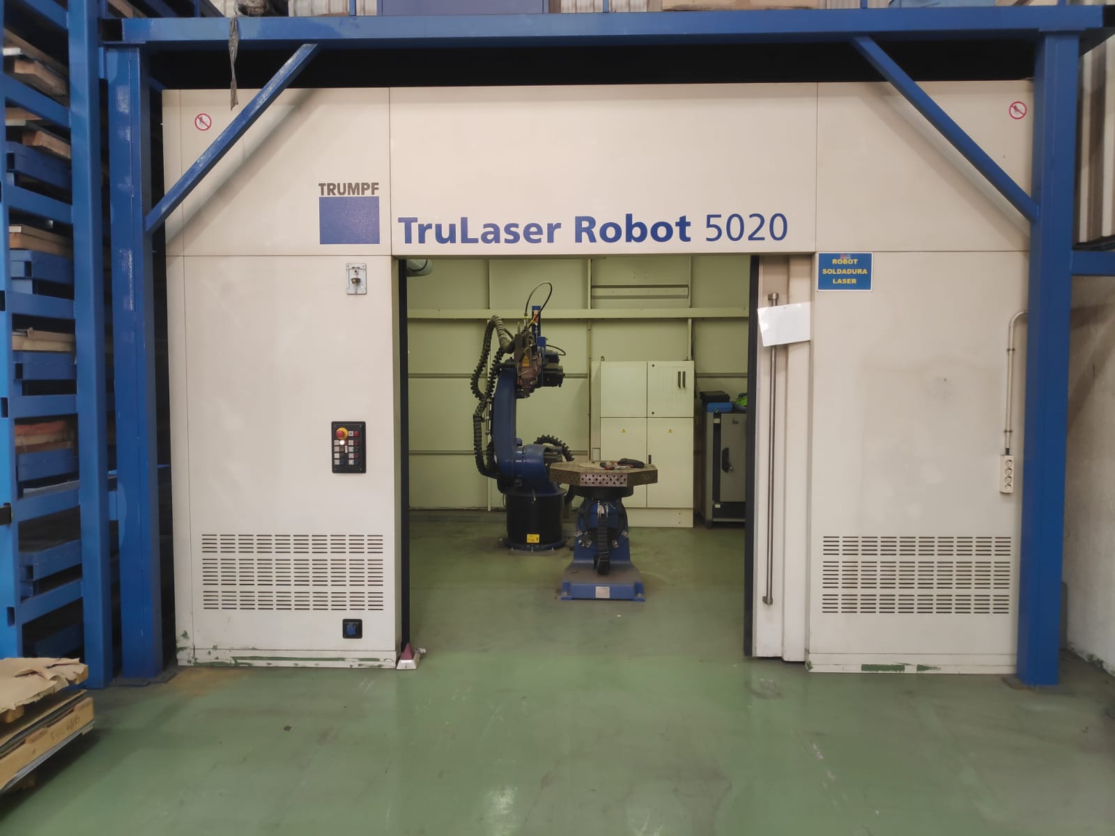 Robot de soldadura TRUMPF TruLaser Robot 5020 (2008) id10927