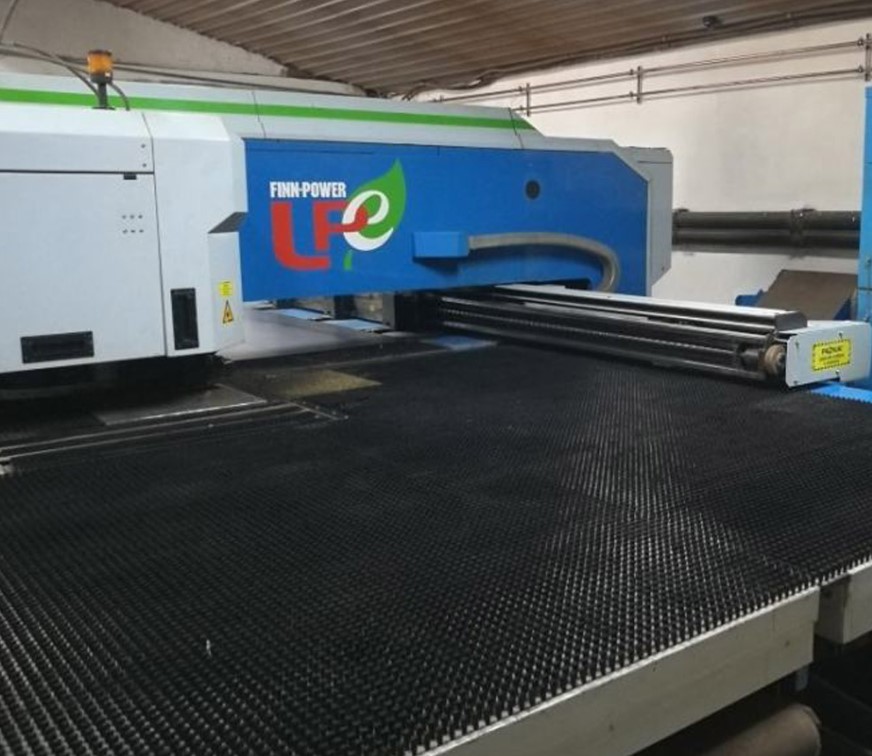 FINN POWER LPe5 SWUH Combined laser punching machine (CO2) (2000) id11075