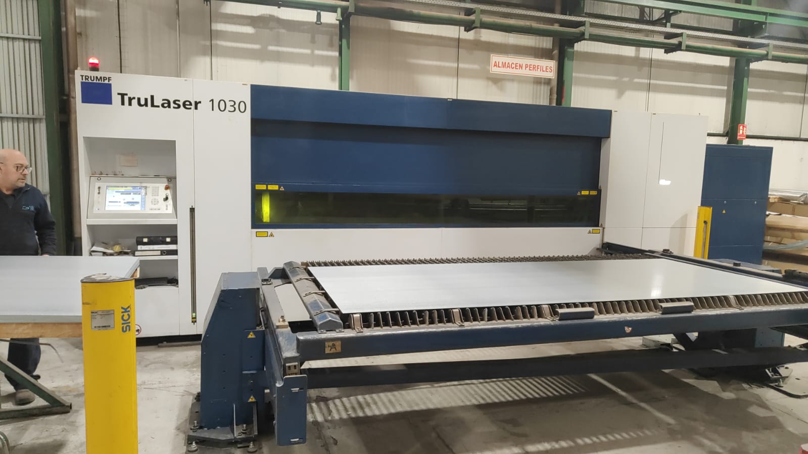 Macchina da taglio laser (fibra) TRUMPF TruLaser 1030 fiber (2015) id11244